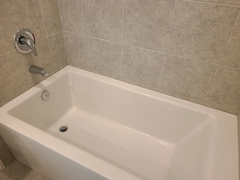 61 Rickenbacker Dr — Photo 17