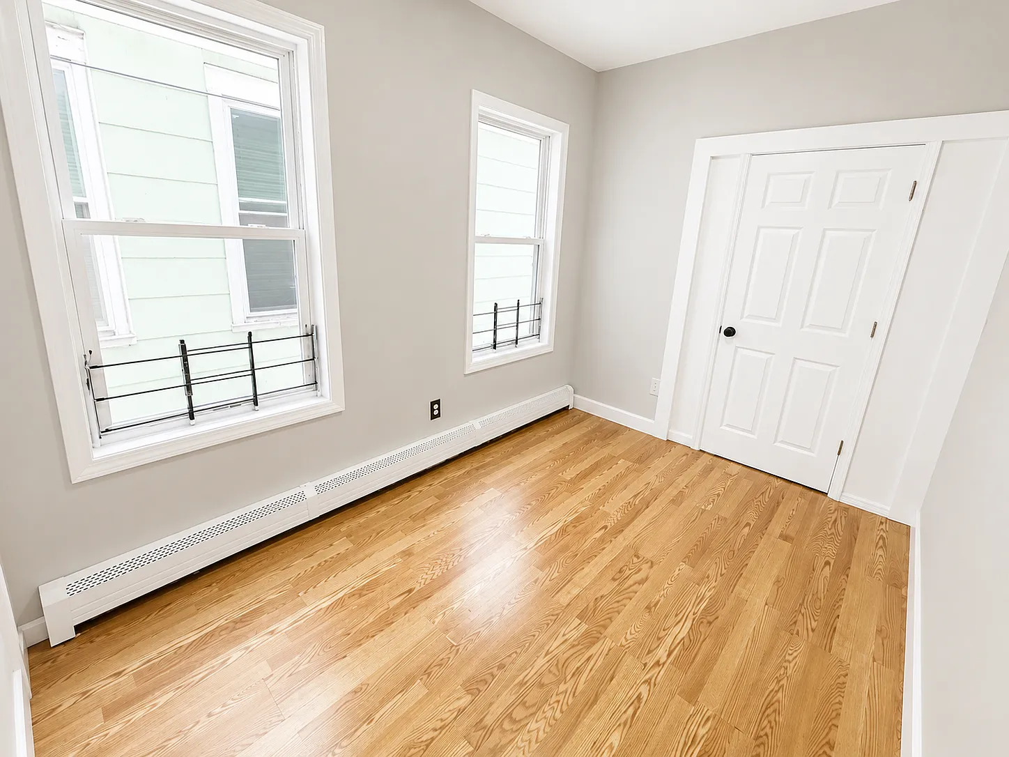 3 bed, 1200 sqft, $1,995 — Photo 4