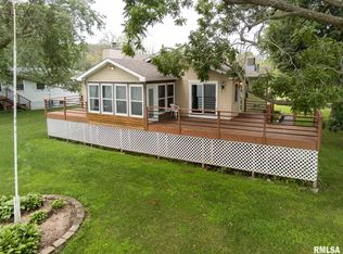 4523 S Concord St UNIT 13, Davenport, IA 52802