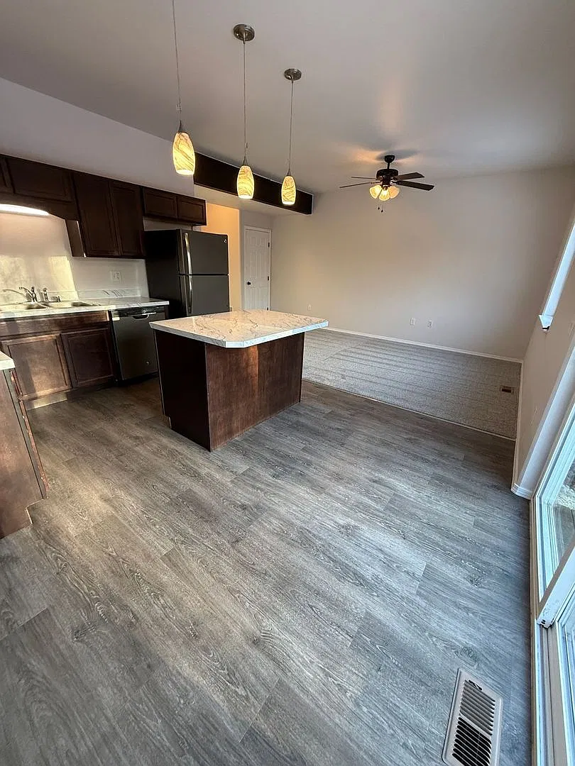 1733 N Nina Circle — Photo 3