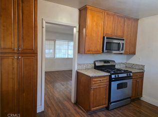 1110 W Cubbon St, Santa Ana, CA 92703