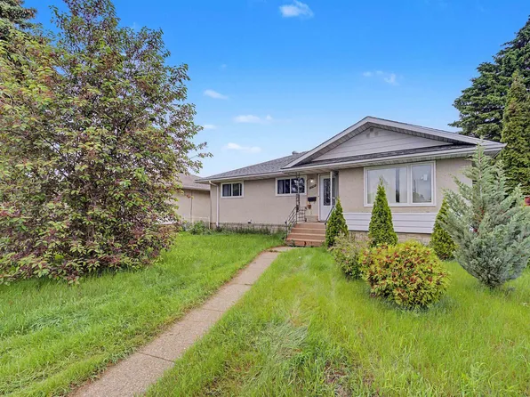 12707 87th St NW, Edmonton, AB T5E 3C8