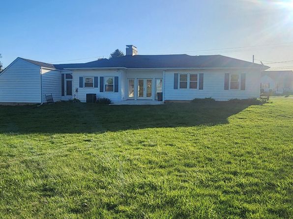 1307 Summit St, Hampstead, MD 21074