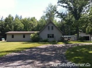 2430 E Shearer Rd, Midland, MI 48642