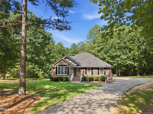 606 Dabney Woods Ln, Henderson, NC 27537
