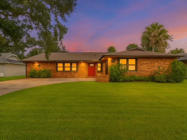 1219 Wayne Ave, New Smyrna Beach, FL 32168