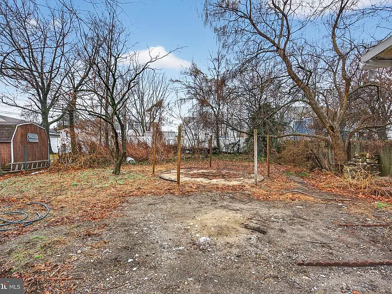 541 Engard Ave — Photo 14