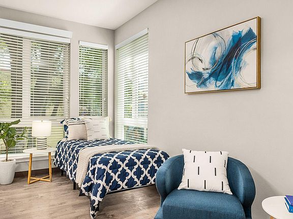5th image of 4029 Rainier Ave S #202