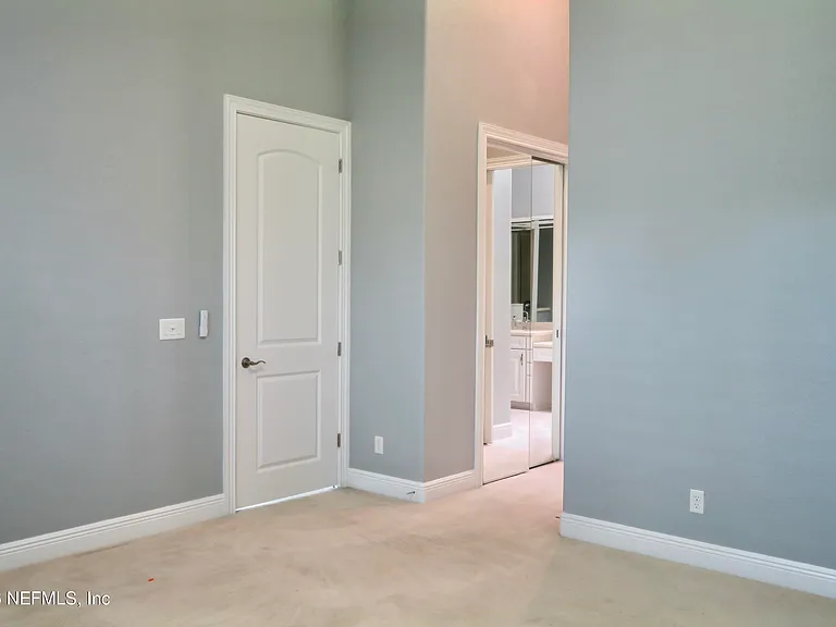 112-112 Laterra Links Cir #202 — Photo 14