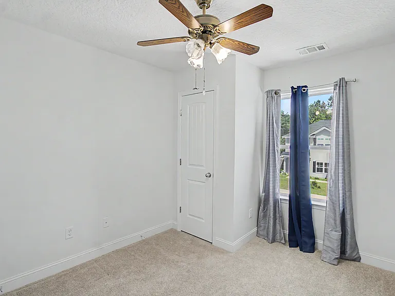 965 Meloney Dr — Photo 24