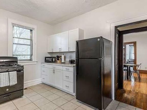 Kitchen - 2