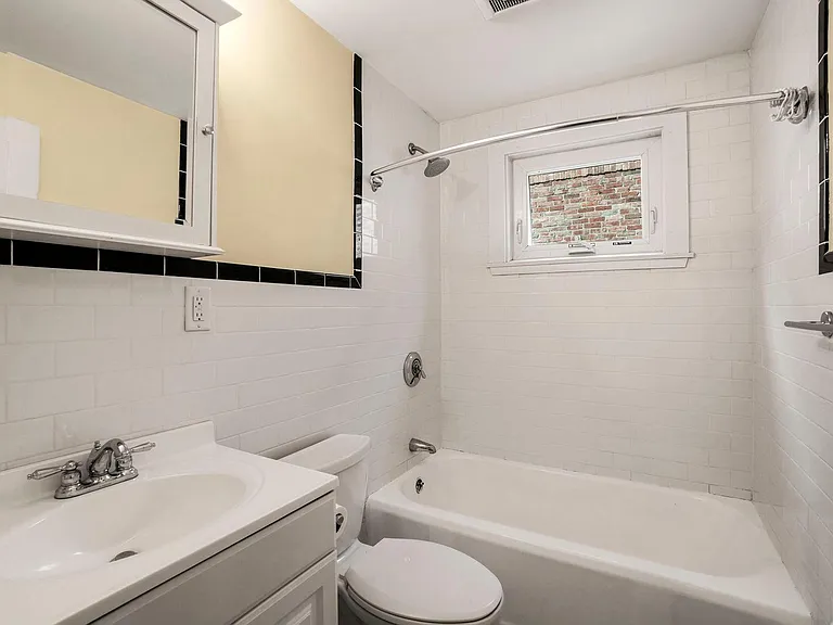 1 Garden Ct #1 — Photo 10