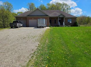 76100 Andrews Rd, Richmond, MI 48062