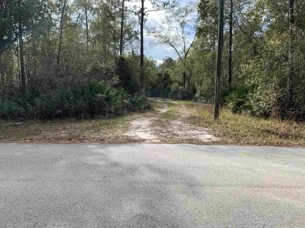 4 & 5 Seminole Ln, Sopchoppy, FL 32358