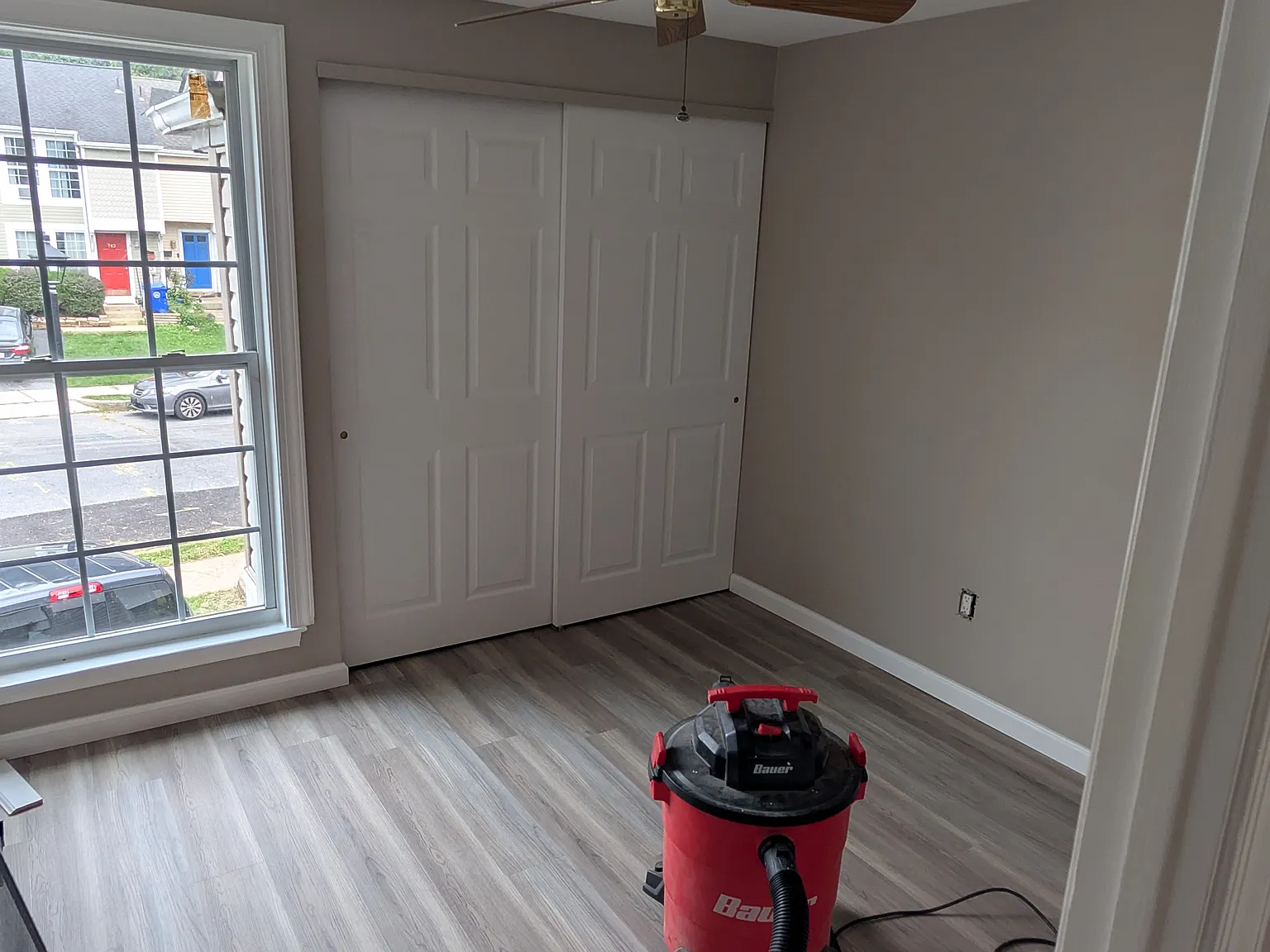 3 bed, 1.5 bath, 1334 sqft, $1,650 — Photo 4