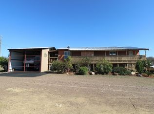 111 Armadillo Rd, San Ygnacio, TX 78067