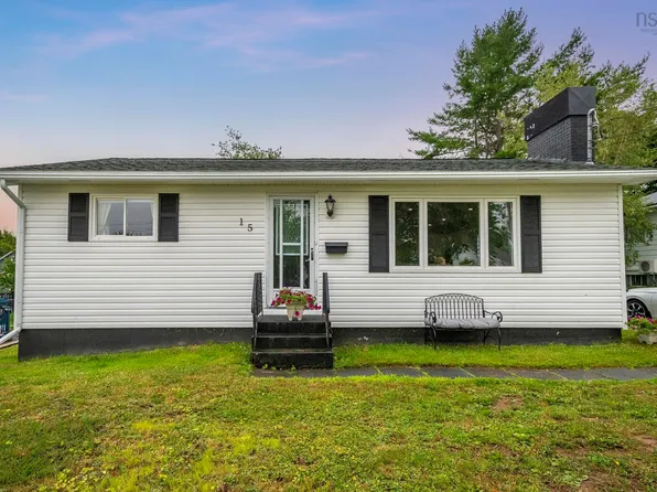 15 Terrace Ave, Stellarton, NS B0K 1S0