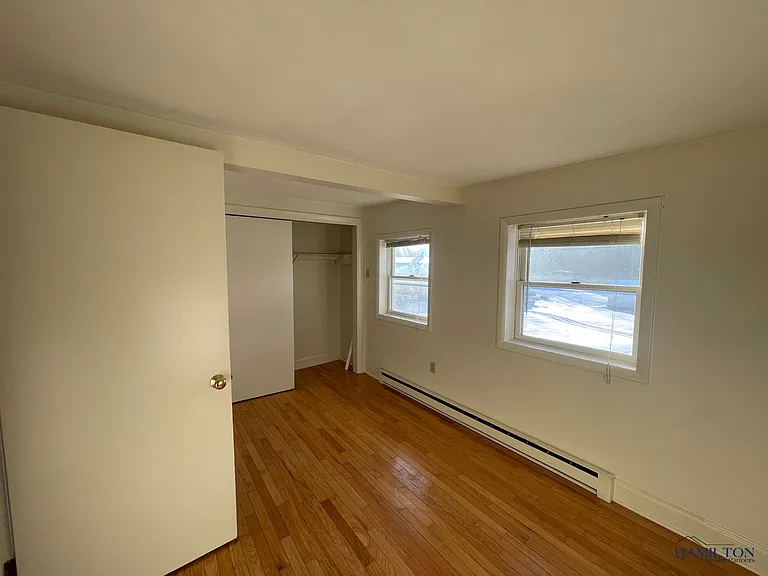 84 W Main St — Photo 3