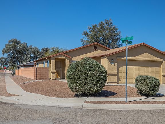 2nd image of 3630 W Trevor Dr