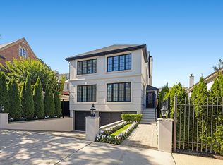 8008 Harbor View Ter #1, Brooklyn, NY 11209