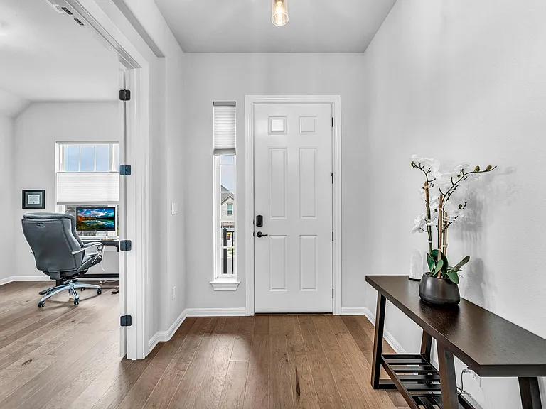7641 Alouette Dr — Photo 30