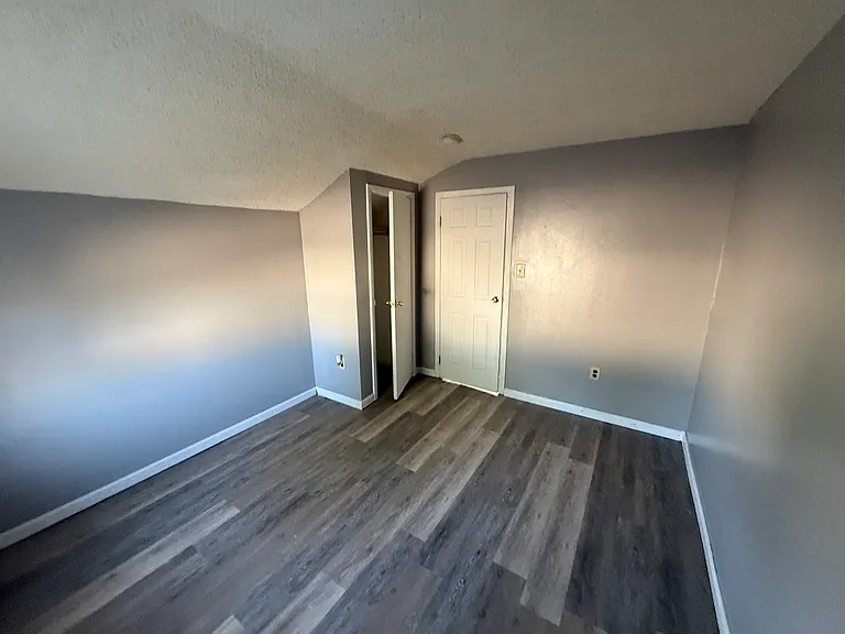 2603 Chichester Ave — Photo 9