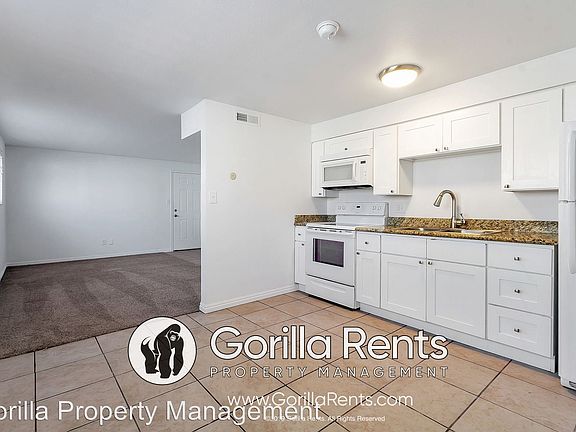 5th image of 466 E Woodland Ave APT 1