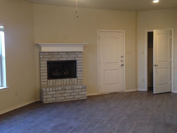 4th image of 1212 Preston Trl Unit B