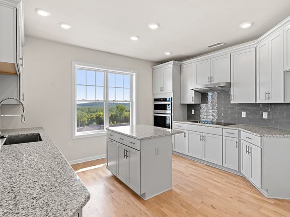 Spacious Kitchen