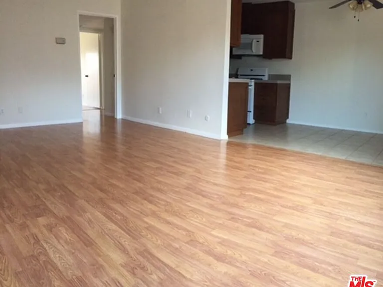5252 Coldwater Canyon Ave #207 — Photo 13