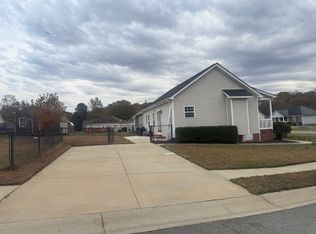 724 Ralph Graham Dr, Graham, NC 27253