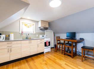 20 Prescott St #3, Somerville, MA 02143