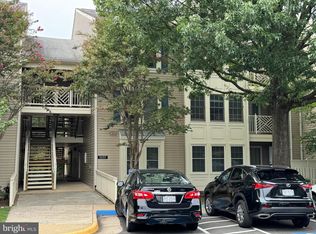 12217 Fairfield House Dr APT 102A, Fairfax, VA 22033