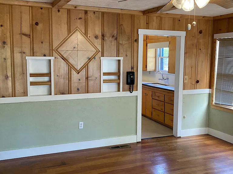 7945 Rogue River Hwy — Photo 6