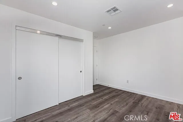 10916 Hesby St — Photo 20