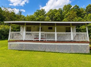 463 Amos Run Rd, Erbacon, WV 26203