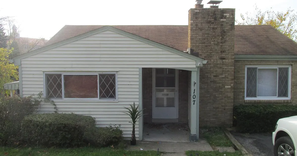 2 bed, 1.5 bath, 1200 sqft, $1,525 — Photo 1