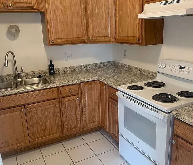 1430 Case Ave E #1 — Photo 29