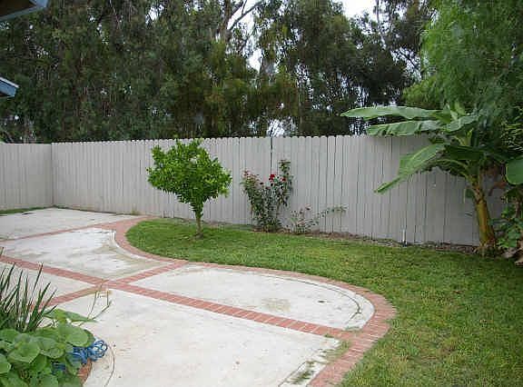 3rd image of 1112 Corral Gln