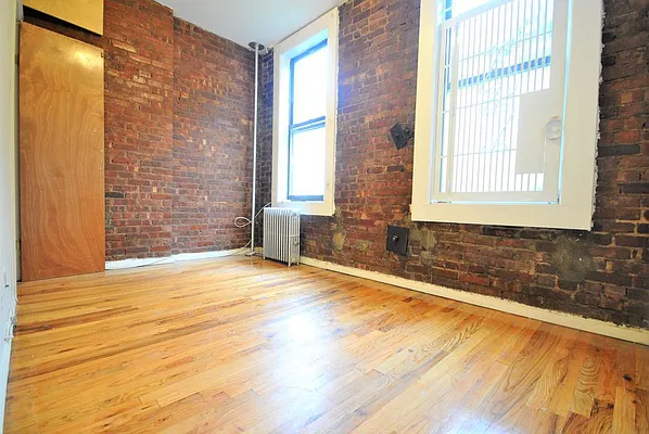 Rented by JR Properties, LTD | media 18