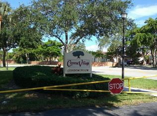 7200 Fairway Dr APT H16, Miami Lakes, FL 33014