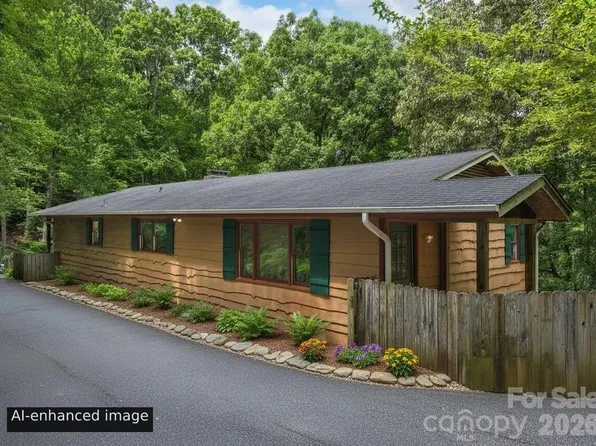 18 Wild Violet Ln, Arden, NC 28704