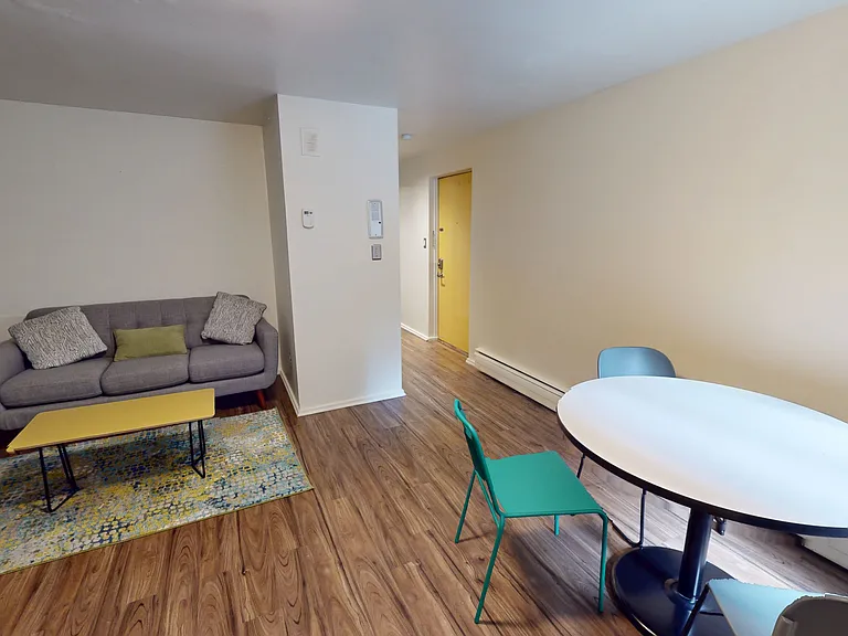 1224 Washtenaw Ct — Photo 4