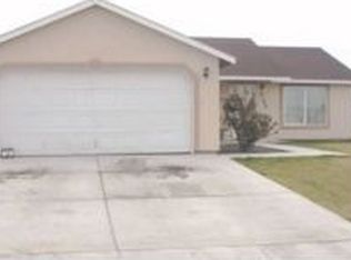 2104 E Alvina St, Pasco, WA 99301