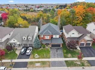 305 Pine Valley Dr, Kitchener, ON N2P 2V5