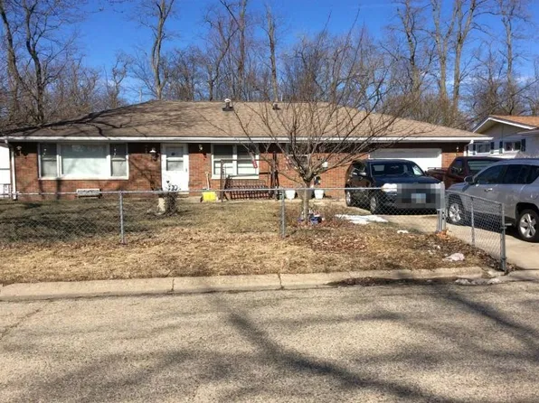 1117 N Coronado Dr, Peoria, IL 61604