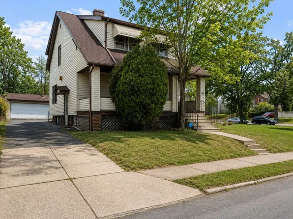 4367 E 139th St, Garfield Heights, OH 44105