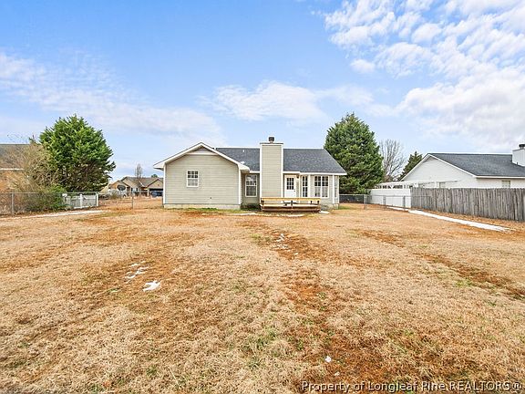 3rd image of 145 Chapel Hill Dr