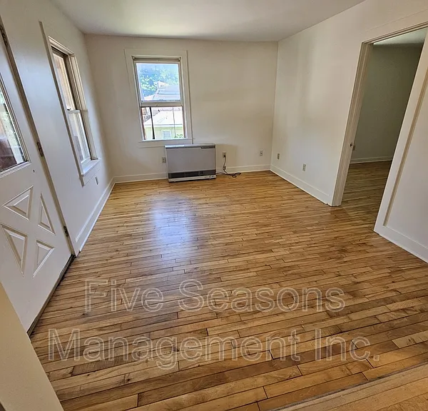 49 Intervale Ave #47B — Photo 2