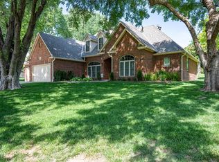 10512 Highview Dr, Oklahoma City, OK 73151